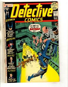 Detective Comics # 421 VF/NM DC Comics Batman Robin Joker Catwoman Batgirl TW64