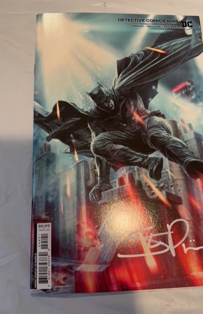 Detective Comics #1045 (DC 2022) Bermejo Variant signed by Stephanie phillips