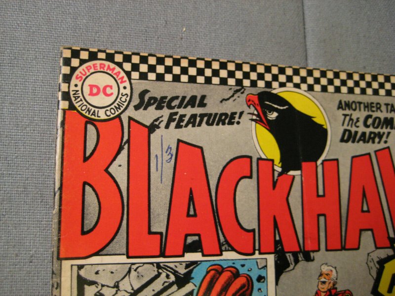 Blackhawk #218 (DC 1966) READ 