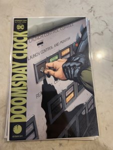 Doomsday Clock #11 (2019)