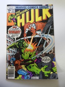 The incredible Hulk #221 (1978) VG+ Condition