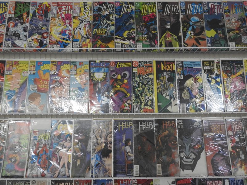 Huge Lot of 140+ Comics W/Silver Surfer, Batman, Hellblazer! Avg. VF- Condition!