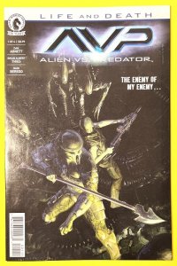ALIENS VS PREDATOR LIFE AND DEATH 1 & 2 (2016) B2
