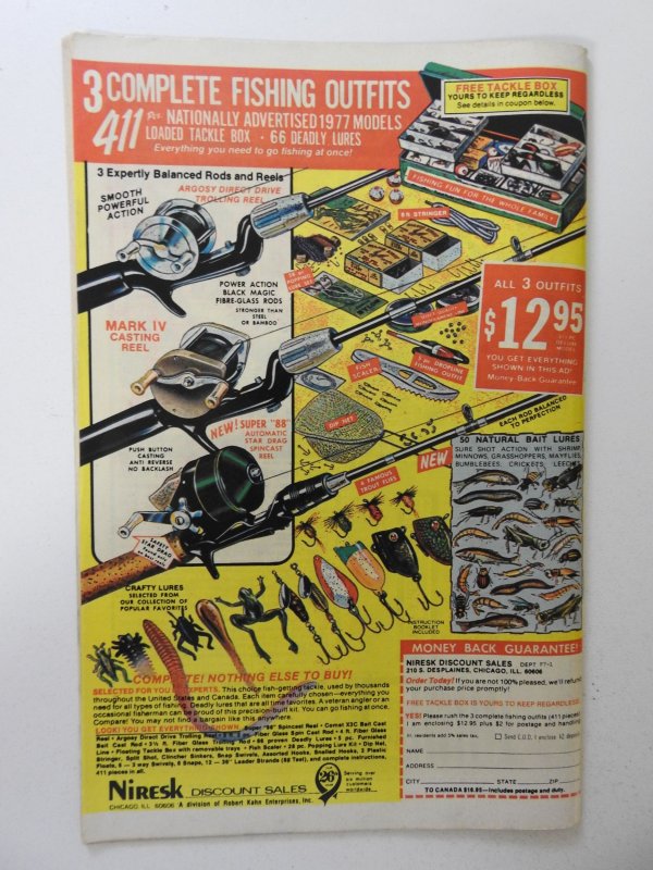 Fantastic Four #182 (1977) VG Condition 2 centerfold wraps detached top staple