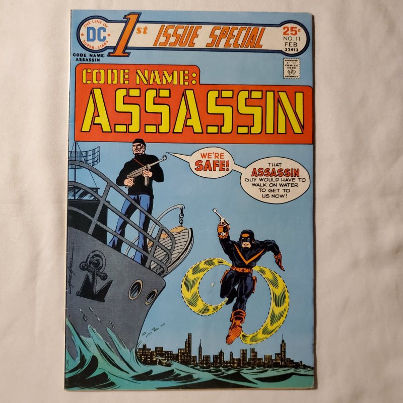 First Issue Special  11 Fine+ Cover by Mike Grell