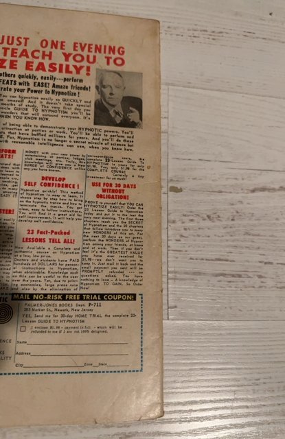 The X-Men #9 (1965)vs the avengers first crossover 1 inch spine split bottom