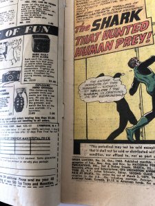 Green Lantern #24Shark-Origin!Rockets!! Some staining.. pair2other GL?