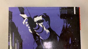 Hawkeye Vol. 1 Oversized Hardcover Matt Fraction 