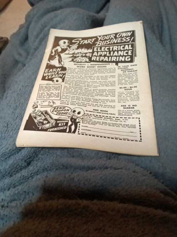 POLICE TRAP #17 Silver Age 1964 BIG FAILURE!  I.W./SUPER Comics Crime Book