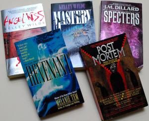 5 Dell/Abyss Horror Paperbacks. (Lot 5)