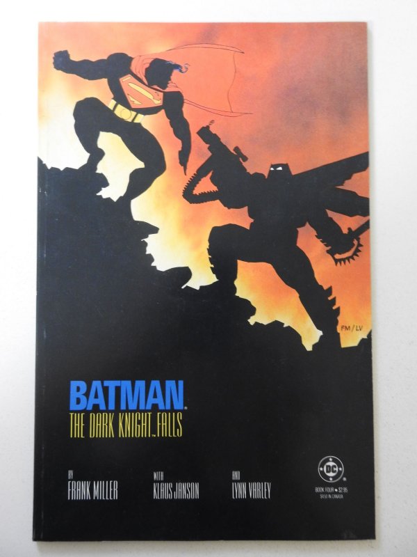 Batman: The Dark Knight #4 (1986) VF Condition!