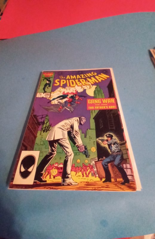 The Amazing Spider-Man #286 (1987) SIGNED BY COVER ARTIST BOB HALL, NO COA