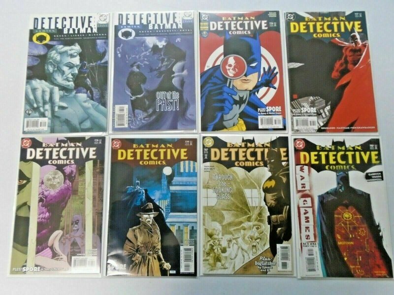 Detective Comics lot #750 to #799 - 26 different books - 8.0 - 2000