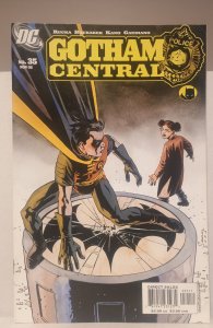 Gotham Central #35 (2005)
