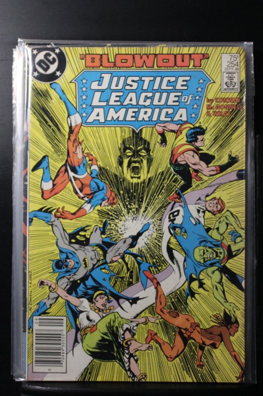 Justice League of America #254 Newsstand Edition (1986)