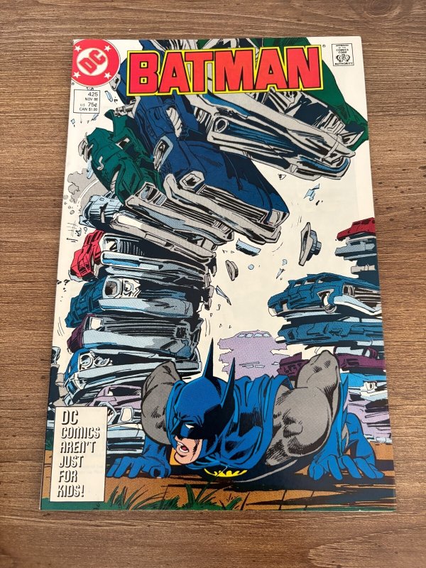 Batman # 425 NM DC Comic Book Gotham Joker Robin Catwoman 23 J457