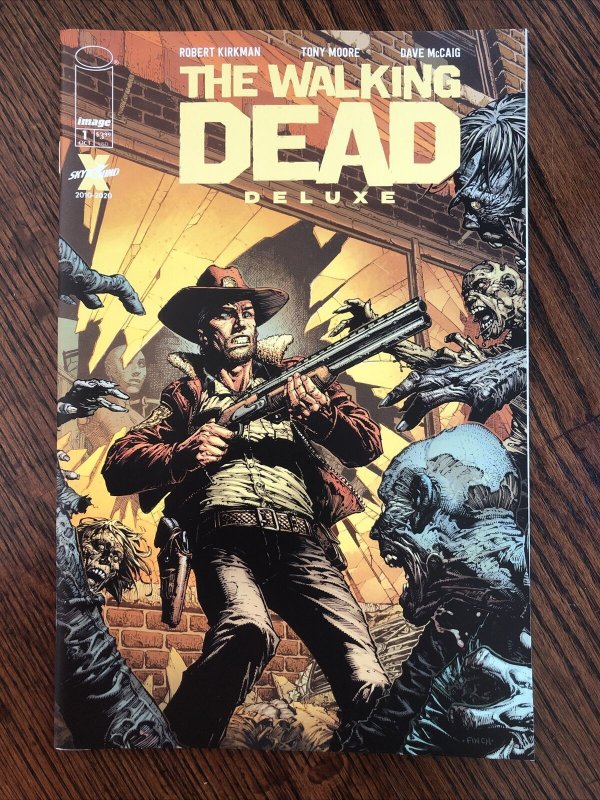 Walking Dead Deluxe #1-4 + #1C PRIMO DEAL! 2020 Image Robert Kirkman Tony Moore