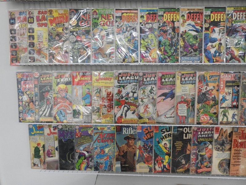 Huge Lot 120+ Silver/Bronze Comics W/Superman, Batman, JLA+ See Description!
