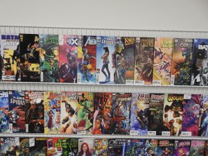 Huge Lot 230+ Comics W/ Hulk, Iron Man, Spider-Man, +More! Avg VF- Condition!