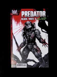 Predator Black White and Blood #2C  MARVEL Comics 2025 VF+  Skan Variant