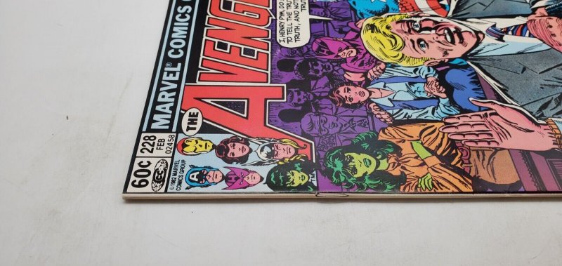 AVENGERS #228 (1983) TRIAL OF HANK PYM, AL MILGROM COVER, Newsstand, NM