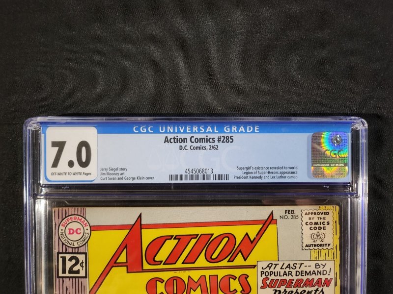 Action Comics #285 - Supergirl Revealed to World / KEY (CGC 7.0) 1962