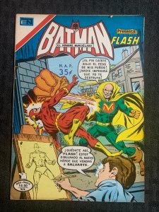 1980 BATMAN PRESENTS THE FLASH Spanish Digest Comic #2-1014 VG/FN 5.0