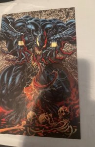 Venom #31 (2021)Kyle Hotz virgin trade