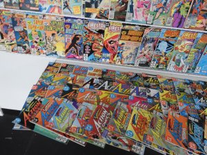 Huge Lot 190+ Comics W/ Wonder Woman, Action Comics, Batman, +More! Avg VF- Cond