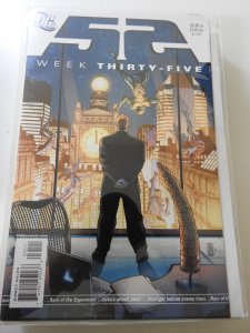 52 #35 Newsstand Edition (2007)