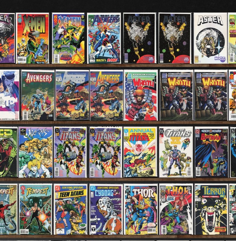 Huge Lot 150+ Comics with Thunderbolts, Teen Titans Spotlight & More!