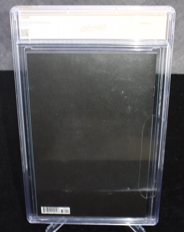 Spawn #330 CGC (9.8) Signed & Sketched by Zoe Lacchei - 2022