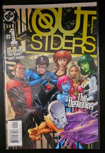 Outsiders #1 (2003)