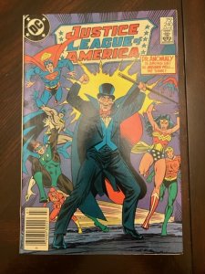 Justice League of America #240 (1985) - NM