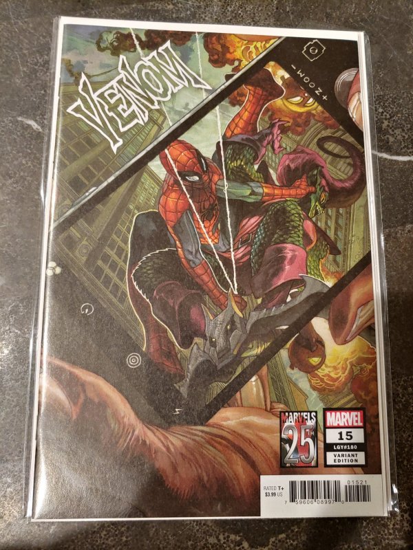 ​Venom #15  Marvel 25th Tribute Variant Cover Comic