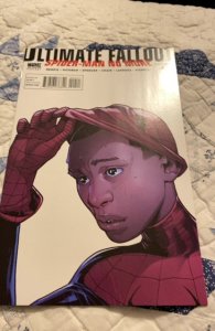 ULTIMATE FALLOUT #4  VARIANT 2nd PRINT 1st MILES MORALES