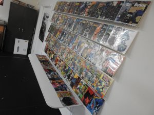 Huge Lot 130+ Comics W/ Batman, Superman, Green Arrow+ Avg Fine/VF Condition!