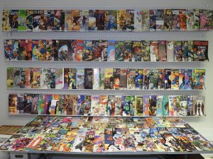 Hug Lot of 147+ Comics! Dragon Ball!