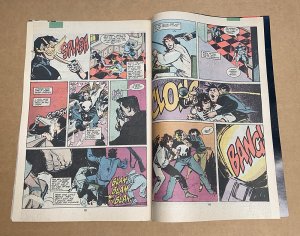 Punisher #5 /  3.0 VG  / Newsstand  / January 1988