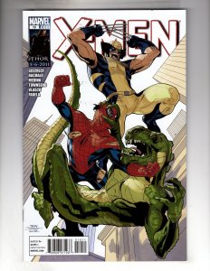 X-Men #10 (2011)  / GMA2