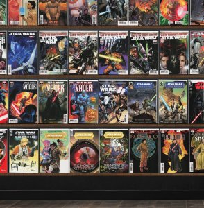 Huge Lot 150+ Comics with Star Wars, Poe Dameron, Star Wars Adventures & More!