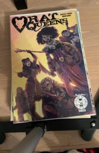 Lot of 9 Comics (See Description) Rat Queens, Star Wars