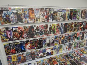 Huge Lot 150+ Comics W/ X-Men, Inhumans, Avengers, +More! Avg VF- Condition!