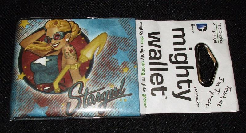 DC Bombshells Stargirl PX Mighty Wallet - New!