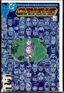 Crisis on Infinite Earths #5 (1985) [Key Issue]