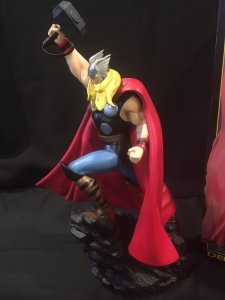 THE MIGHTY THOR Bowen Designs Marvel Statue, 2001, #1652/2500, Slight Damage 