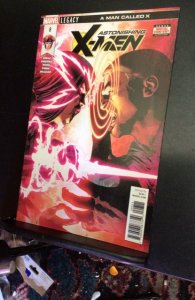 Astonishing x-Men #8. super-high-grade key!  Phoenix key cover! NM Wow