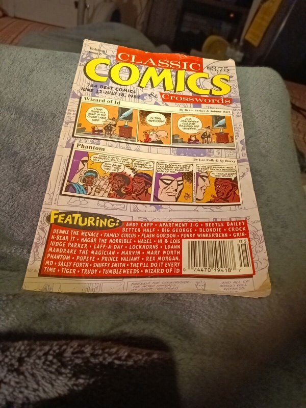 Vintage 1987 Classic Comics And Crosswords Volume 1, Issue 5 The Phantom Strips