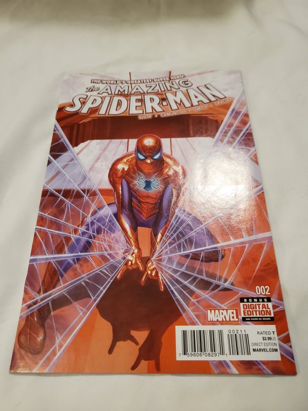 Amazing Spider-Man 2 Near Mint- Cover by Alex Ross