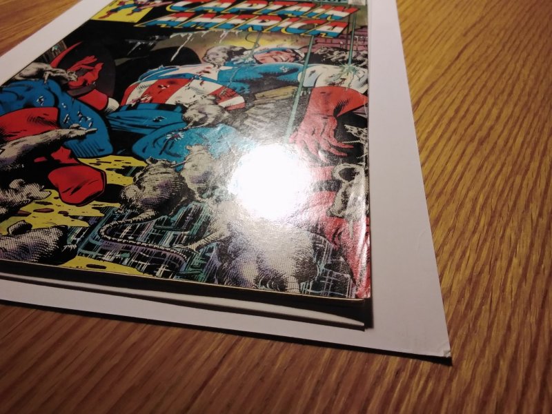 Captain America #272 Newsstand Edition (1982)